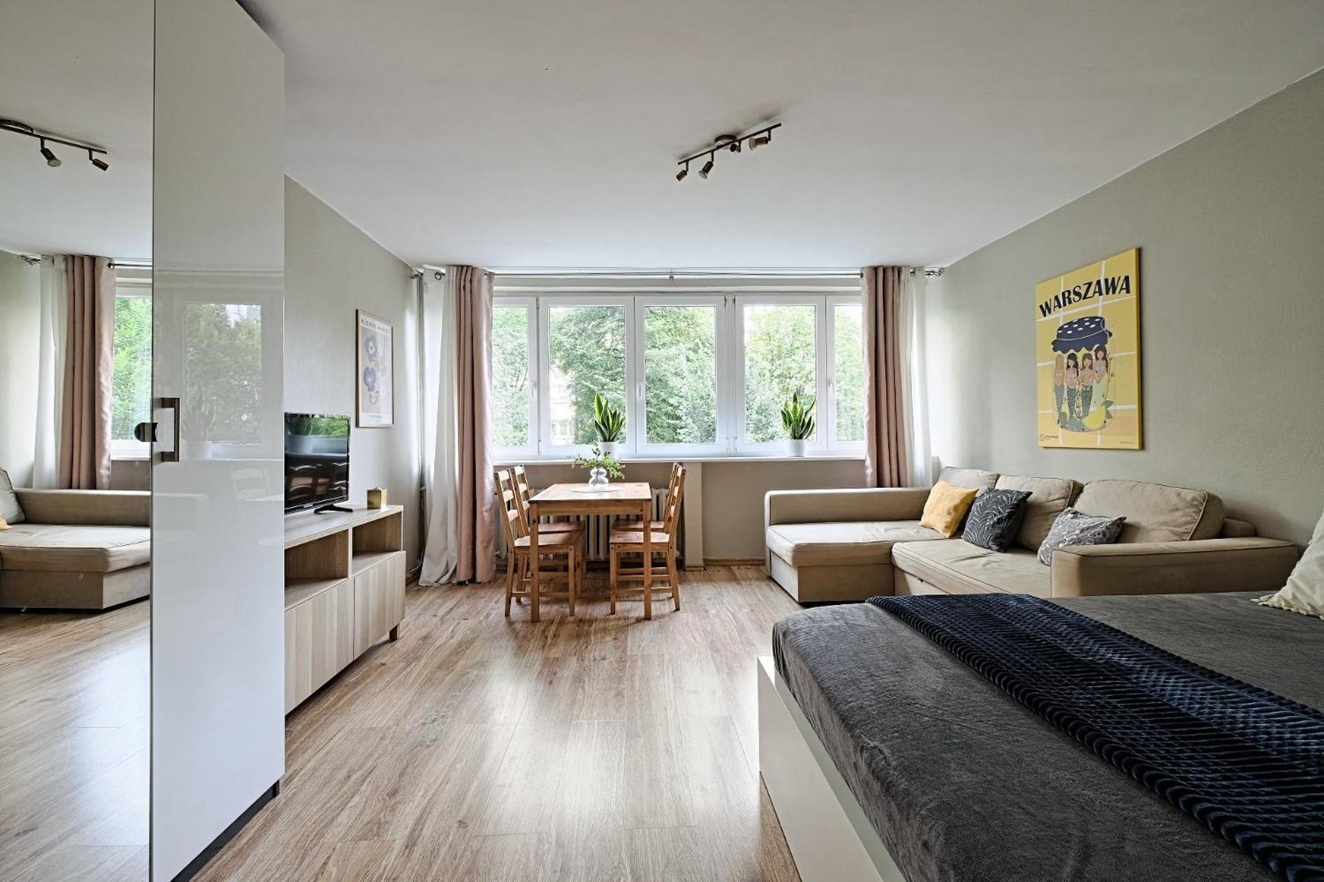 Urbannest - Cozy Studio - Bagno 7 วอร์ซอ ภายนอก รูปภาพ